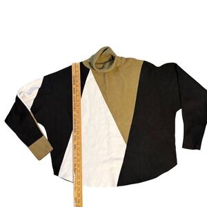 Aeda Oversized Geometric Colorblock Turtleneck Sweater  women  XL
